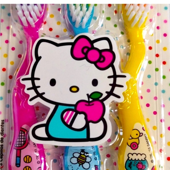 💖 3pk x toothbrushes set HELLO KITTY Sanrio kids yellow blue pink Kawaii NWT - Picture 2 of 6